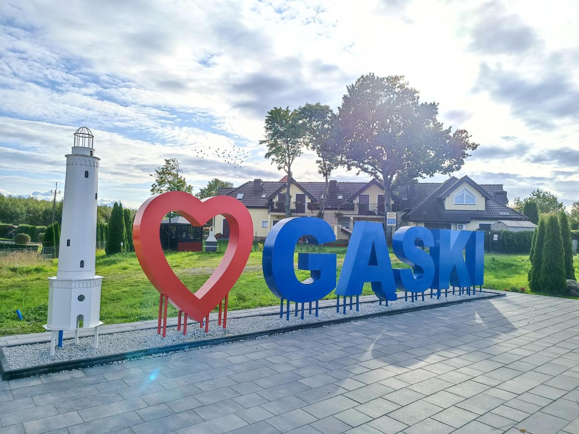 Zalotna Mewa Gaski Exteriér fotografie